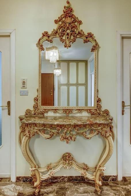 Апартаменты Attico Storico Турин Экстерьер фото
